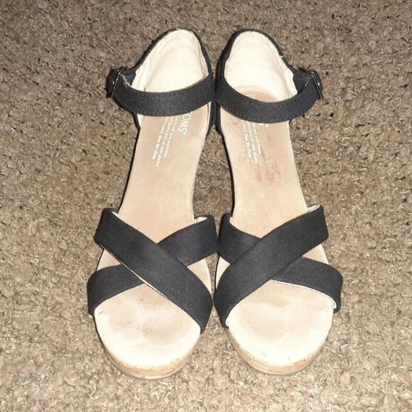 TOMS "Sierra" Black Canvas Ankle Strap Wedge Cork Heel Sandals-SZ 7.5-Near Mint - Picture 3 of 7